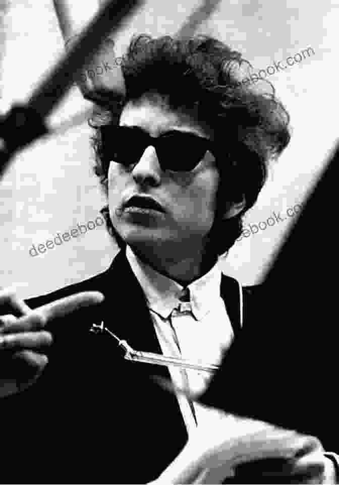 Bob Dylan In Black And White Photo 100 Songs Of Bob Dylan