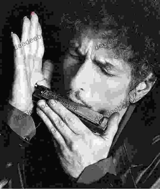 Bob Dylan Playing Harmonica On Stage 100 Songs Of Bob Dylan
